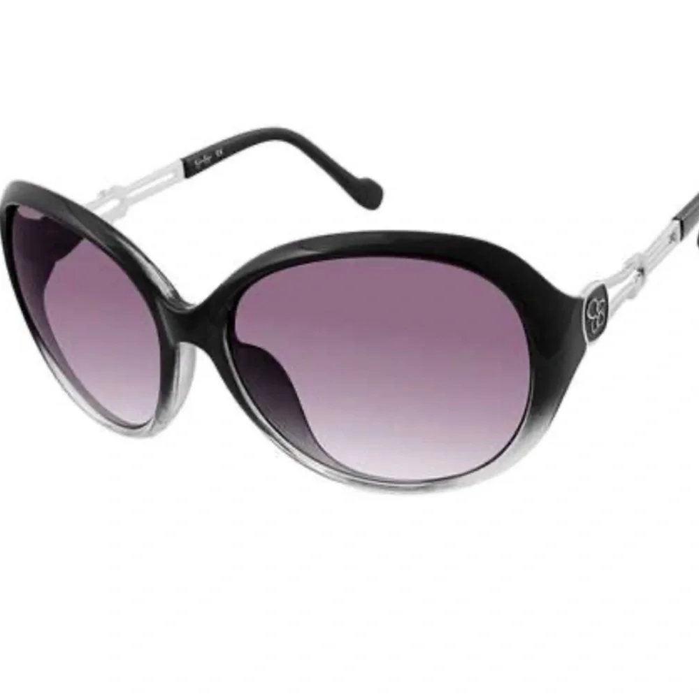 Jessica Simpson Black Oval Sunglasses